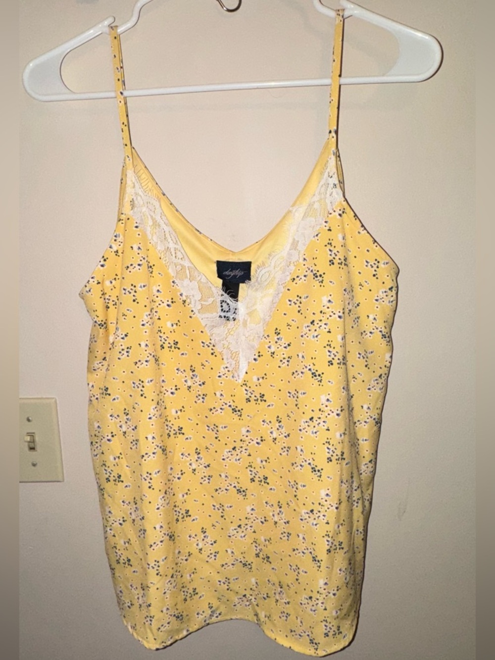 Daytrip Yellow Floral Lace-Trim Camisole